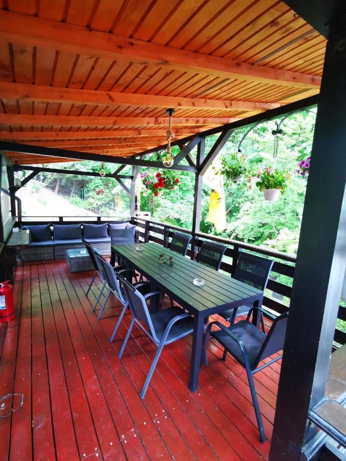 Casa Flandria Hotel Синая Екстериор снимка